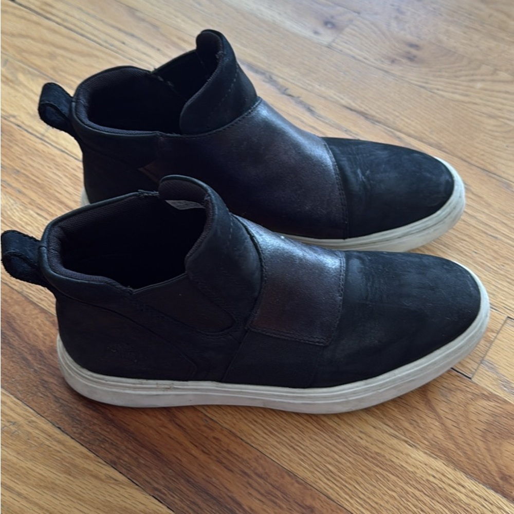 Timberland Black Slip-On Sneakers